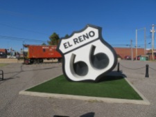 Attraction on the road side in El Reno Oklahoma